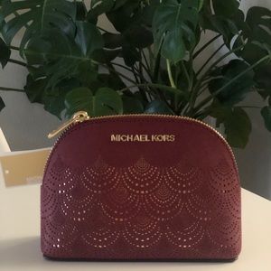 NWT Michael Kors Clutch travel pouch